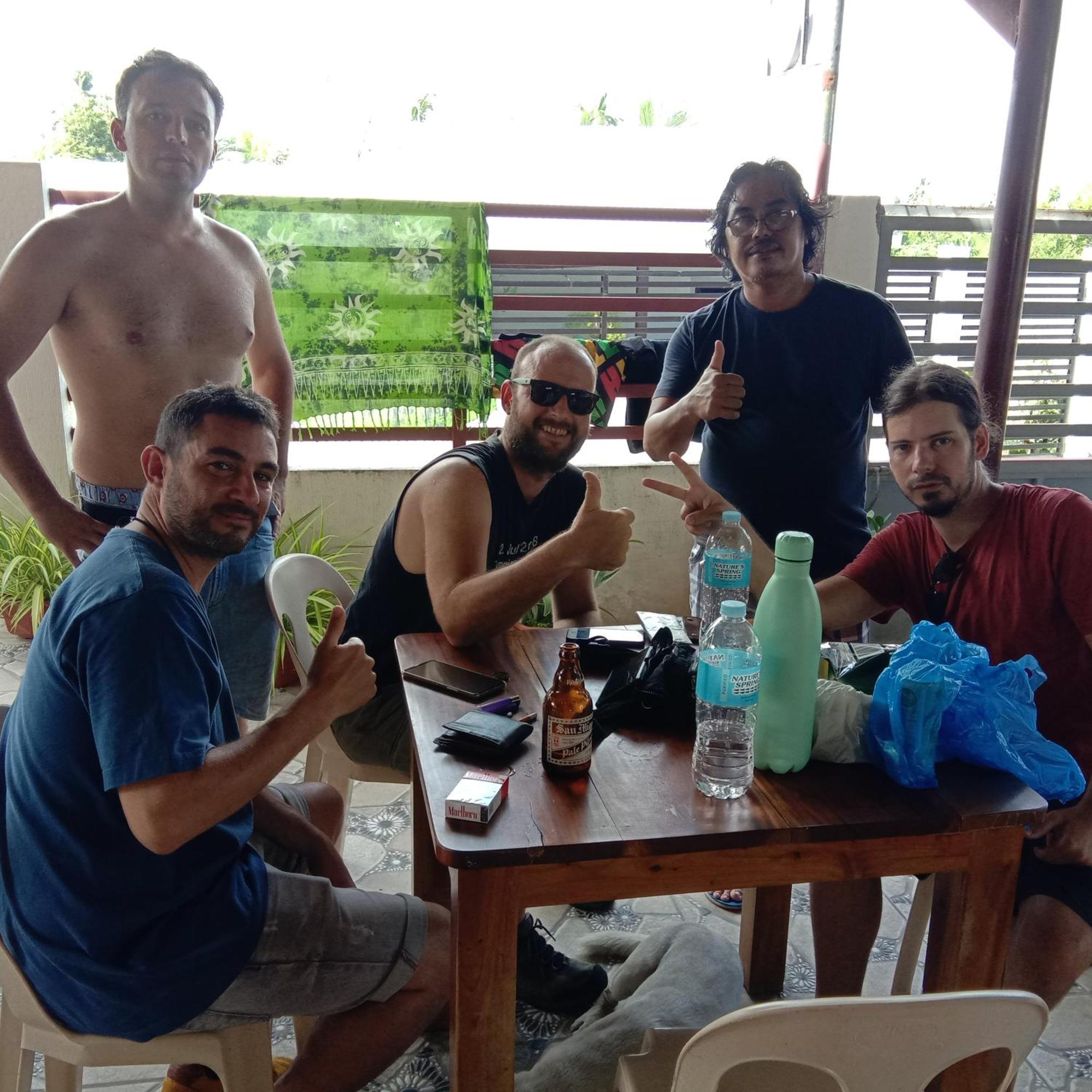 Rna Guesthouse Moalboal Ngoại thất bức ảnh